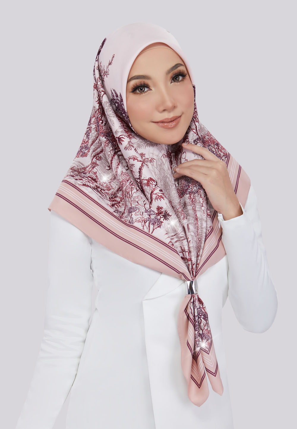 ENCHANTED FOREST TWILL DIAMOND IN BABY PINK
